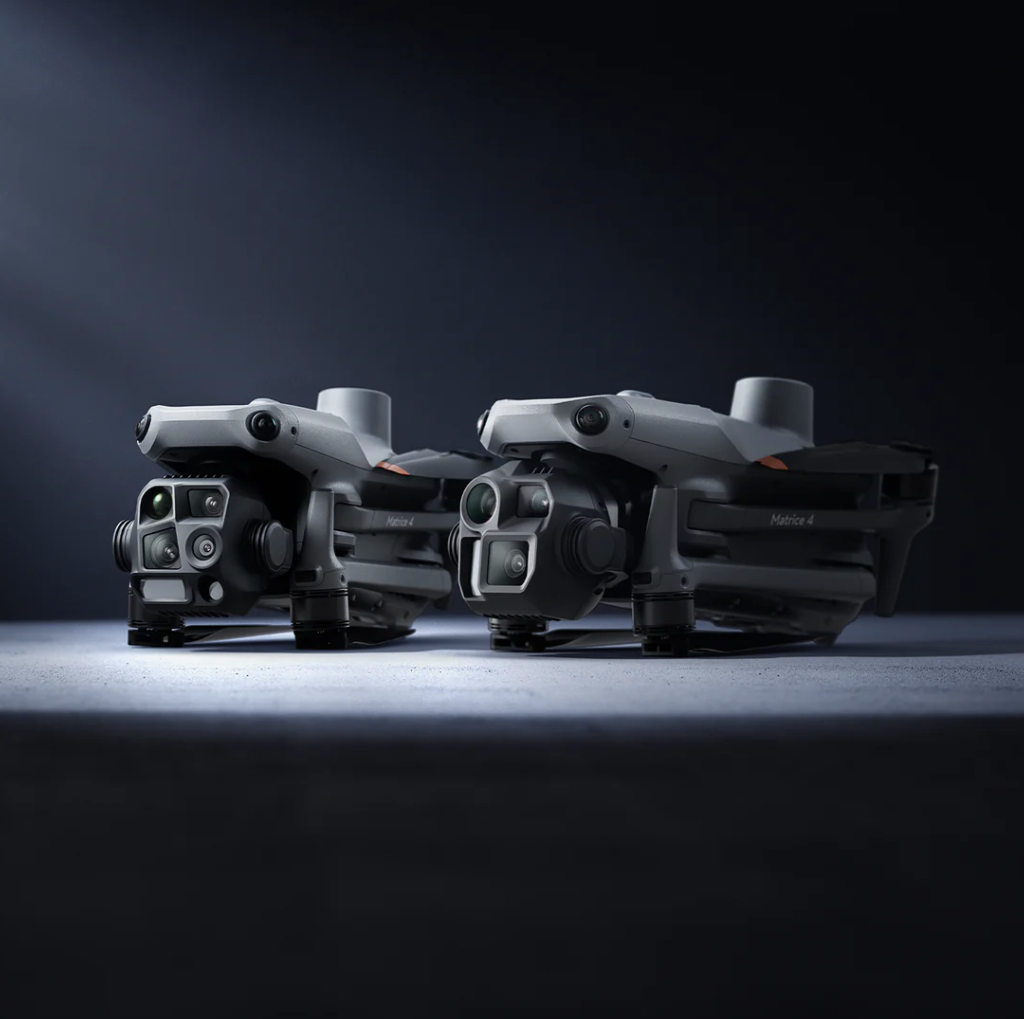 DJI Mini 4 Pro, an all-in-one mini aerial camera from DJI, is an entry-level drone that intelligently follows panoramic shooting