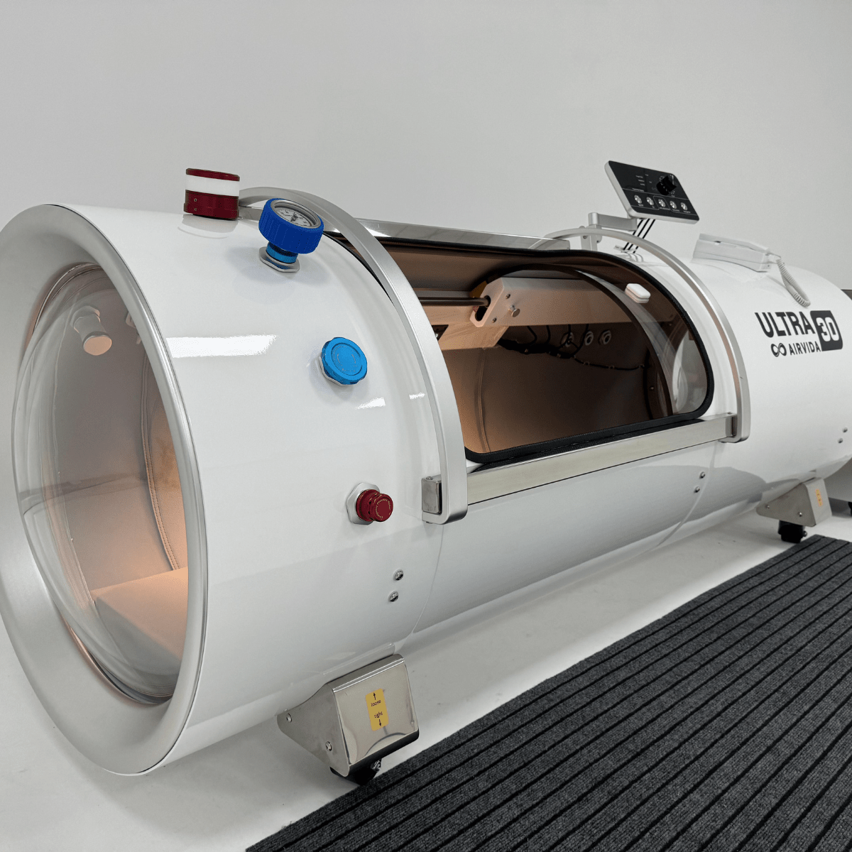 Airvida Ultra  1.3-2.0 ATA Hard Shell Lying Hyperbaric Chambers